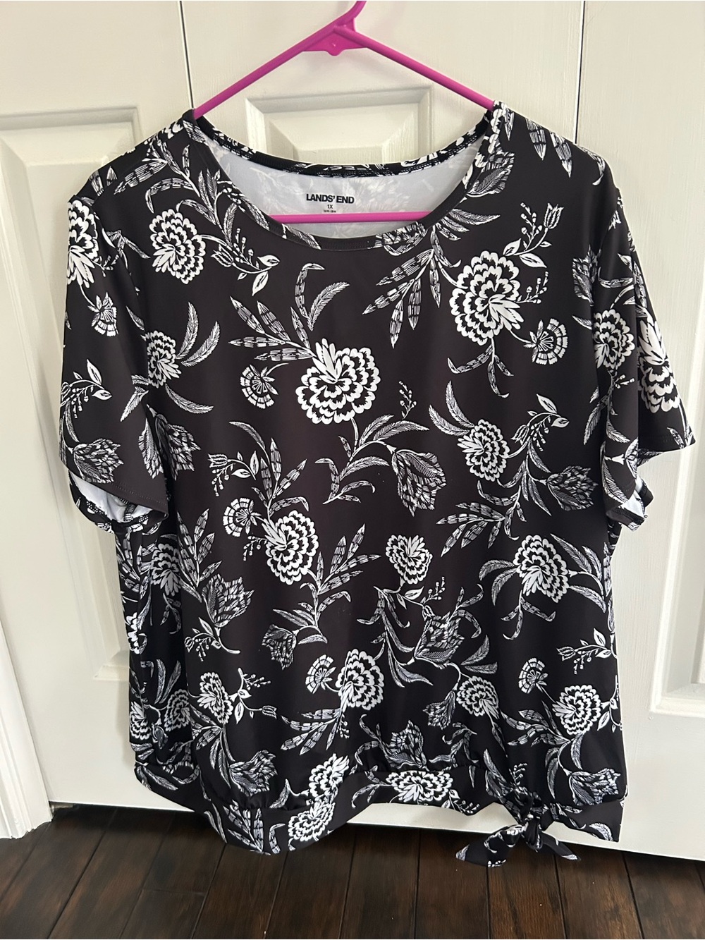 Lands' End Black & White Floral top for over swimwear - Size 1X